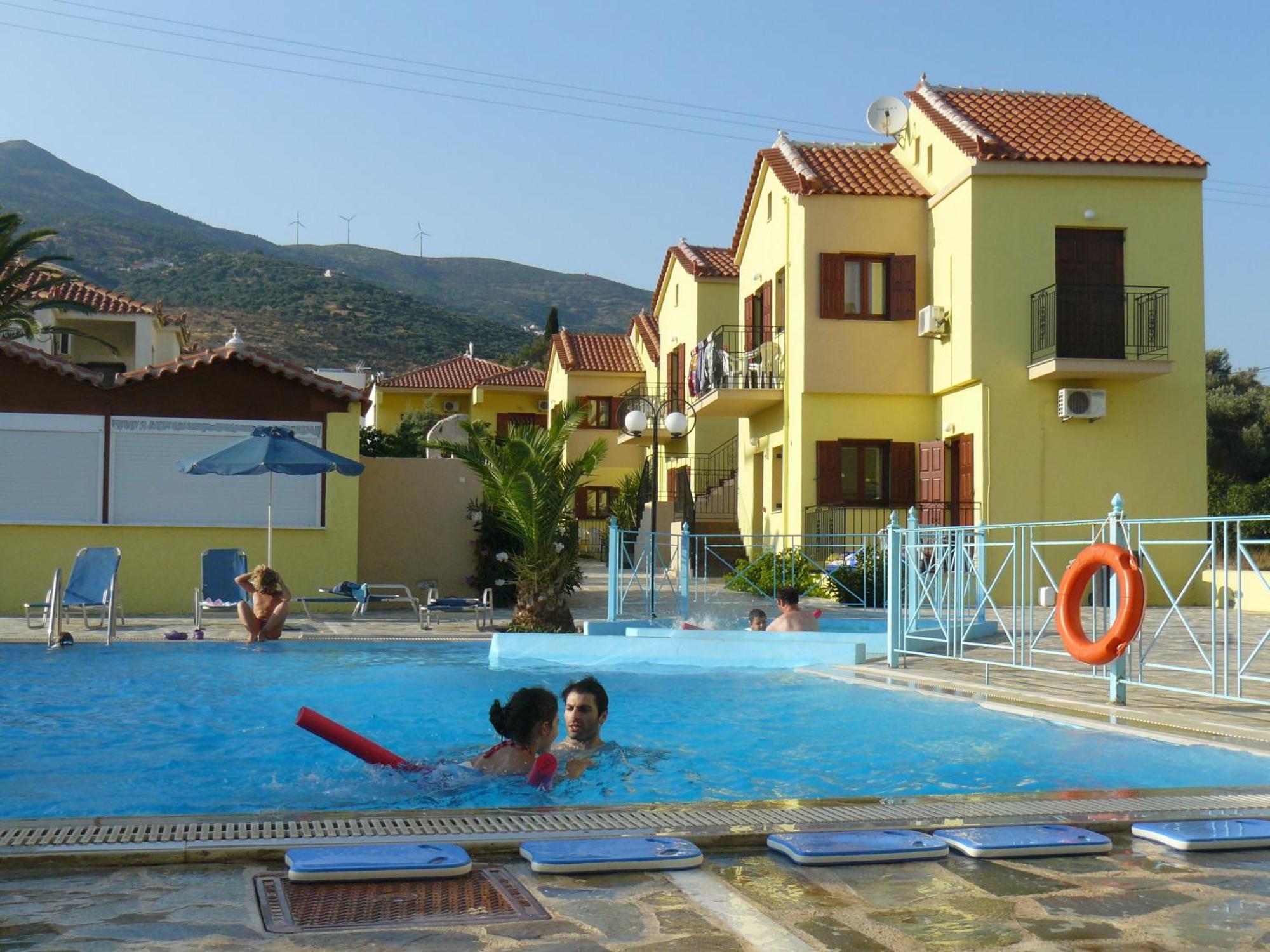 Stella Apartments Marathókampos Exterior foto